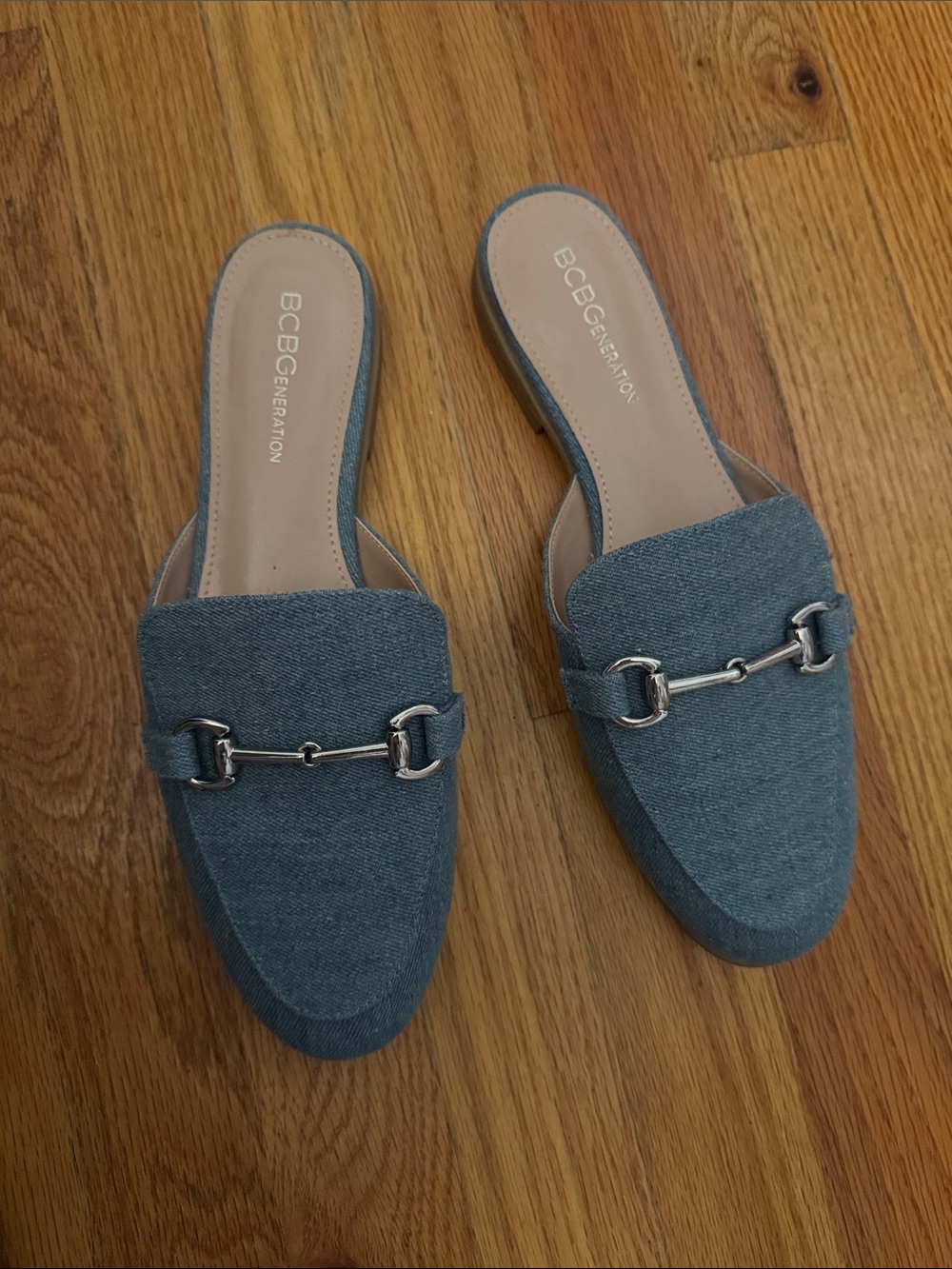 BCBGeneration Denim-Textured Silver Bit Mule Slides in Blue
